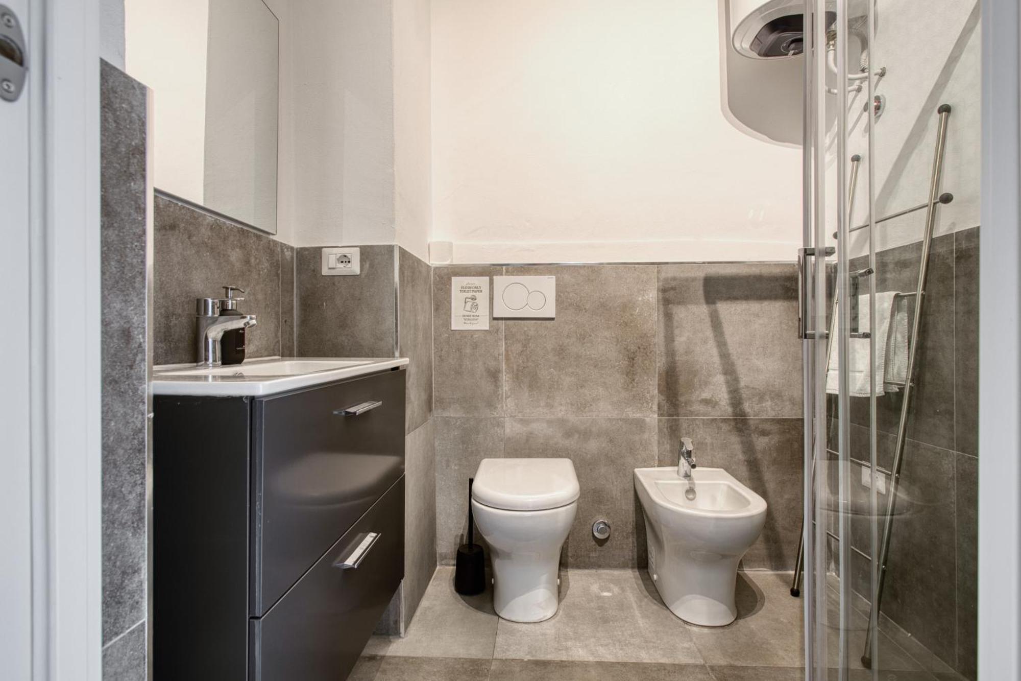 Apartment 15min To Duomo, Modern 1 Bedrm Flat Ac, 5g Wifi Milan